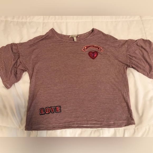 Red and white striped flowy tshirt with patches. Love, heartbreaker. Size XL F - Picture 1 of 5